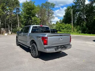 Ford F-150 2024 4x4 XLT 4 puertas SuperCrew 5.5 pies. Caja corta