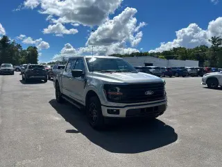 Ford F-150 2024 4x4 XLT 4 puertas SuperCrew 5.5 pies. Caja corta