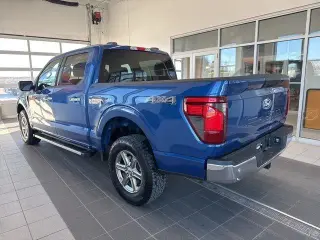 Ford F-150 2025 4x4 XLT 4 puertas SuperCrew 6.5 pies. SB