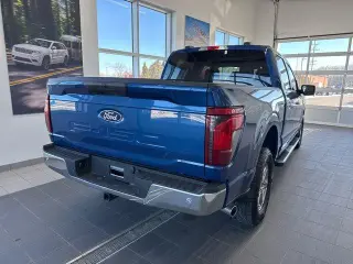 Ford F-150 2025 4x4 XLT 4 puertas SuperCrew 6.5 pies. SB