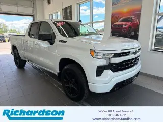 Chevrolet Silverado 1500 2024 4x4 RST 4 puertas Double Cab 6.6 pies SB