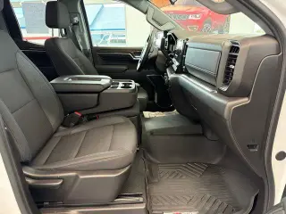 Chevrolet Silverado 1500 2024 4x4 RST 4 puertas Double Cab 6.6 pies SB