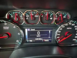 Chevrolet Silverado 1500 2017 4x4 LTZ 4 puertas Cabina Doble 6.5 pies SB