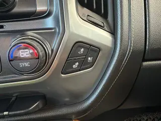 Chevrolet Silverado 1500 2017 4x4 LTZ 4 puertas Cabina Doble 6.5 pies SB