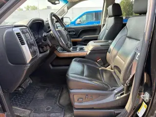 Chevrolet Silverado 1500 2017 4x4 LTZ 4 puertas Cabina Doble 6.5 pies SB