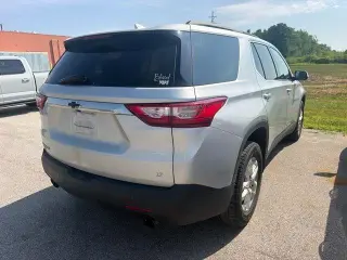 Chevrolet Traverse 2020 LT Cloth 4 puertas SUV con 1LT
