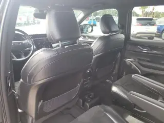Jeep Grand Cherokee L 2021 4x4 Laredo 4 puertas SUV