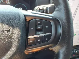 Ford Ranger 2025 4x4 Lariat 4 puertas SuperCrew 5.0 pies SB