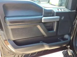Ford F-150 2019 4x4 XLT 4 puertas SuperCrew 5.5 pies. Caja corta