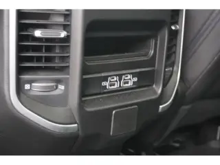 Ram 1500 2022 4x2 Lone Star 4 puertas Cabina Crew 5.6 pies. SB Pickup