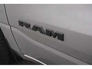 Ram 1500 2022 4x2 Lone Star 4 puertas Cabina Crew 5.6 pies. SB Pickup