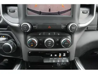 Ram 1500 2022 4x2 Lone Star 4 puertas Cabina Crew 5.6 pies. SB Pickup