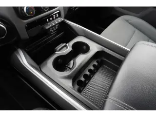 Ram 1500 2022 4x2 Lone Star 4 puertas Cabina Crew 5.6 pies. SB Pickup