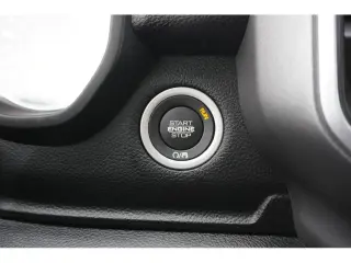 Ram 1500 2022 4x2 Lone Star 4 puertas Cabina Crew 5.6 pies. SB Pickup
