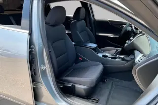 Chevrolet Malibu 2023 LT 4 puertas Sedan con 1LT