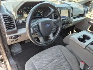Ford F-150 2020 4x4 XLT 4 puertas SuperCrew 5.5 pies. SB