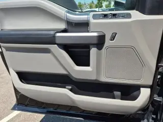 Ford F-150 2020 4x4 XLT 4 puertas SuperCrew 5.5 pies. SB