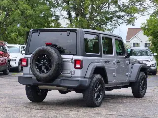 Jeep Wrangler Unlimited 2021 4x4 Sport 4dr SUV