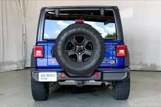 Jeep Wrangler Unlimited 2018 4x4 Sport 4 puertas SUV (lanzamiento a mitad de año)