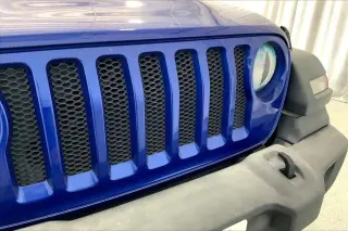 Jeep Wrangler Unlimited 2018 4x4 Sport 4 puertas SUV (lanzamiento a mitad de año)