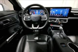 Ford Mustang 2024 GT Premium 2 puertas Fastback