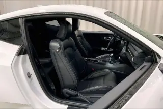 Ford Mustang 2024 GT Premium 2 puertas Fastback
