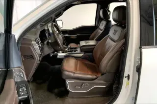 Ford F-150 2021 4x4 King Ranch 4 puertas SuperCrew 5.5 pies. SB