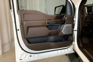 Ford F-150 2021 4x4 King Ranch 4 puertas SuperCrew 5.5 pies. SB