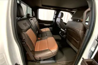 Ford F-150 2021 4x4 King Ranch 4 puertas SuperCrew 5.5 pies. SB