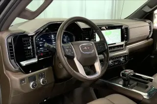 GMC Sierra 1500 2023 4x2 SLT Cabina Crew 4 puertas 5.8 ft. Caja corta