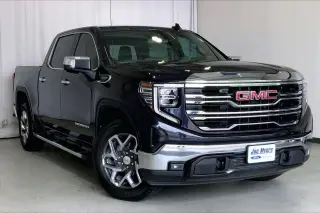 GMC Sierra 1500 2023 4x2 SLT Cabina Crew 4 puertas 5.8 ft. Caja corta
