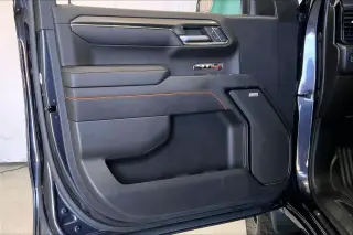 GMC Sierra 1500 2022 4x4 AT4 4p. Cabina Crew 5.8 ft. Caja corta