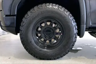 GMC Sierra 1500 2022 4x4 AT4 4p. Cabina Crew 5.8 ft. Caja corta