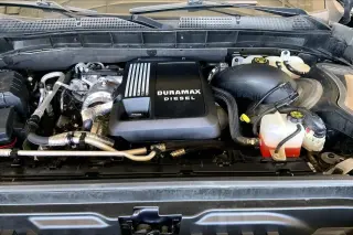 GMC Sierra 1500 2022 4x4 AT4 4p. Cabina Crew 5.8 ft. Caja corta
