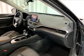 Nissan Altima 2021 2.5 SV 4 puertas Sedán