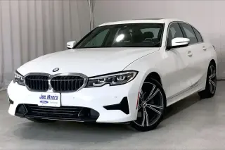 Serie 3 BMW 2022 330i Sedan 4 puertas