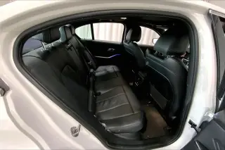 Serie 3 BMW 2022 330i Sedan 4 puertas