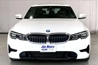 Serie 3 BMW 2022 330i Sedan 4 puertas