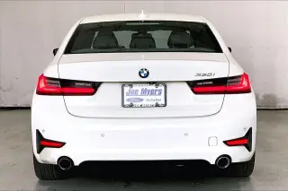 Serie 3 BMW 2022 330i Sedan 4 puertas