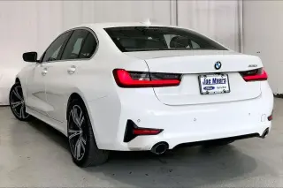 Serie 3 BMW 2022 330i Sedan 4 puertas