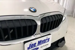 Serie 3 BMW 2022 330i Sedan 4 puertas