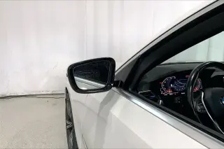 Serie 3 BMW 2022 330i Sedan 4 puertas