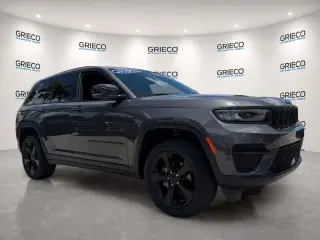 Jeep Grand Cherokee 2022 4x2 Laredo 4 puertas SUV (lanzamiento a mitad de año)
