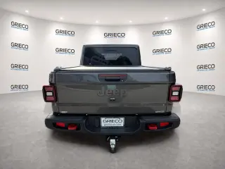 Jeep Gladiator 2023 4x4 Rubicon 4 puertas Crew Cab 5.0 pies. SB