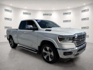 Ram 1500 2020 4x2 Laramie 4 puertas Quad Cab 1.93 m (6.4 pies) Pickup
