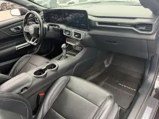 Ford Mustang 2024 GT Premium 2 puertas Convertible