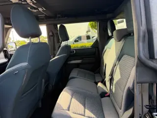Ford Bronco 2021 4x4 Base 4 puertas SUV