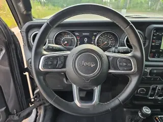 Jeep Wrangler Unlimited 2019 4x4 Sahara Altitude 4 puertas SUV