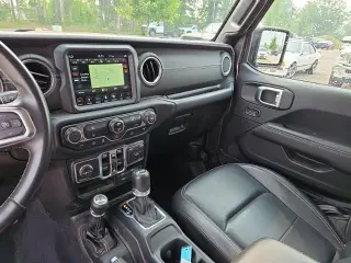 Jeep Wrangler Unlimited 2019 4x4 Sahara Altitude 4 puertas SUV
