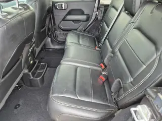 Jeep Wrangler Unlimited 2019 4x4 Sahara Altitude 4 puertas SUV